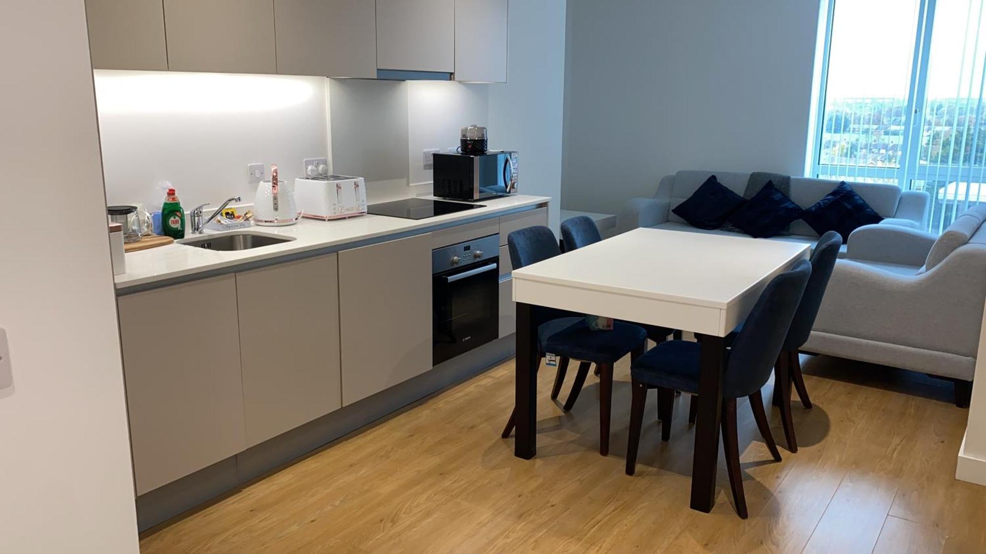 เบิร์คส์ ลักชัวรี เซอร์วิส อพาร์ทเมนท์ Apartment แบล็กเนลล์ ห้อง รูปภาพ